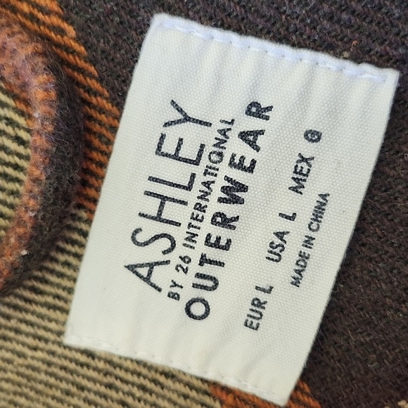 ASHLEY BY 26 INTERNATIONAL OUTTERWEAR Women's Plaid Cropped Utility Jacket Large - Picture 5 of 6